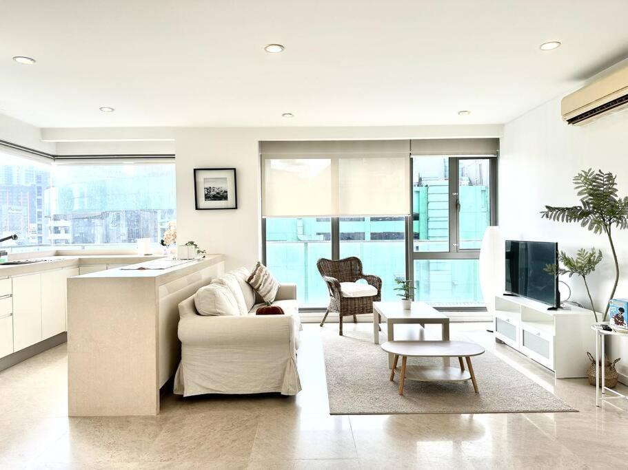 Apartment Bukit Bintang Homestay, Klcc View, Fit Up 7-8 Pax, 2b1r Kuala Lumpur