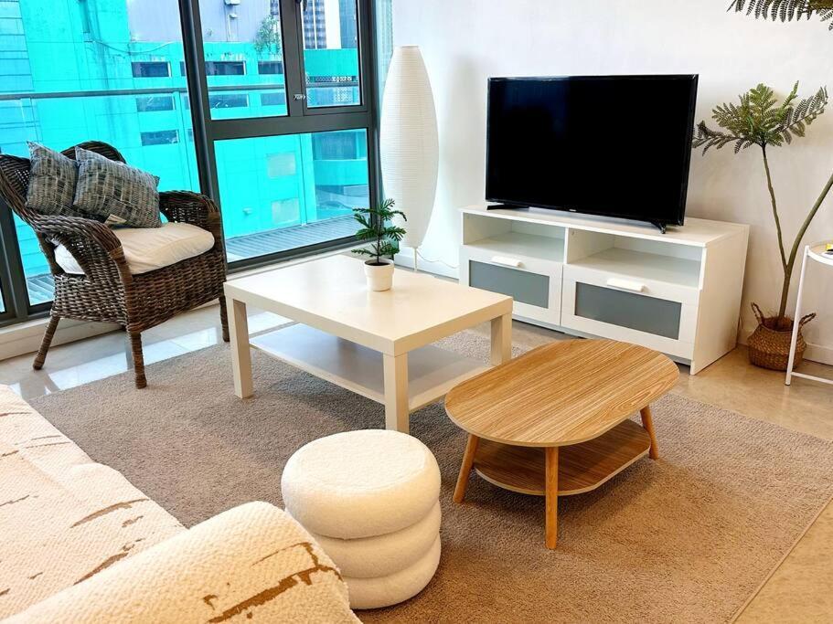 Pangsapuri Bukit Bintang Homestay, Klcc View, Fit Up 7-8 Pax, 2b1r *