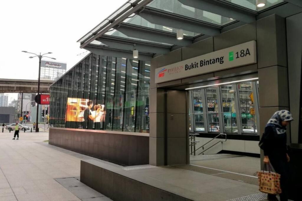 Bukit Bintang Homestay, Klcc View, Fit Up 7-8 Pax, 2b1r