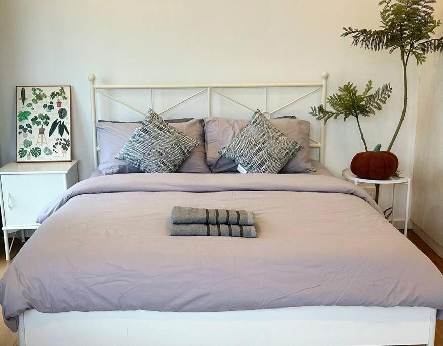 Pangsapuri Bukit Bintang Homestay, Klcc View, Fit Up 7-8 Pax, 2b1r Kuala Lumpur