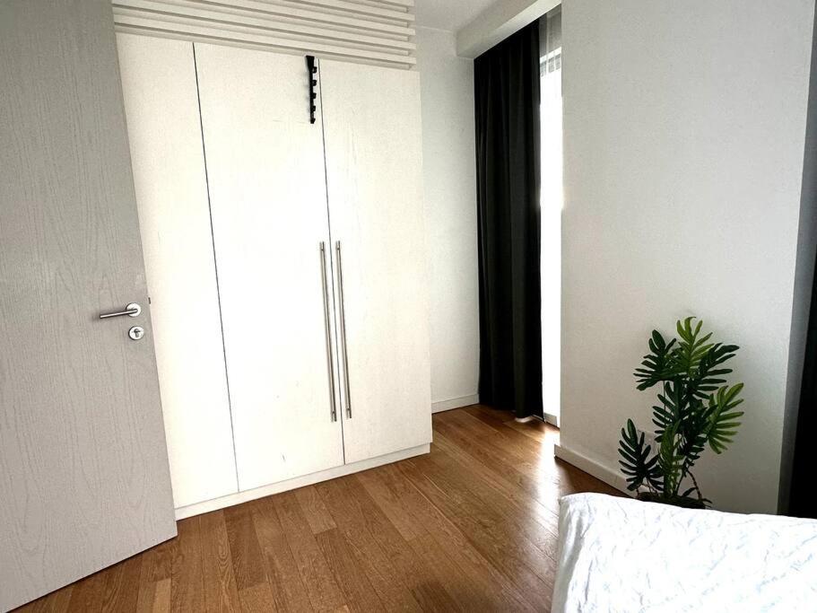 Apartment Bukit Bintang Homestay, Klcc View, Fit Up 7-8 Pax, 2b1r Kuala Lumpur